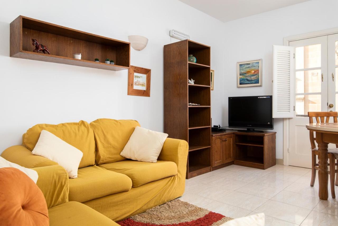 Modern 2Br Apartment Close To Sea, In The Heart Of Sliema Eksteriør bilde