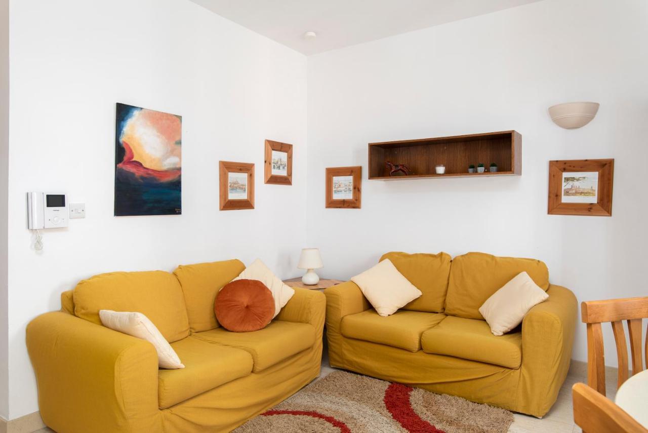 Modern 2Br Apartment Close To Sea, In The Heart Of Sliema Eksteriør bilde